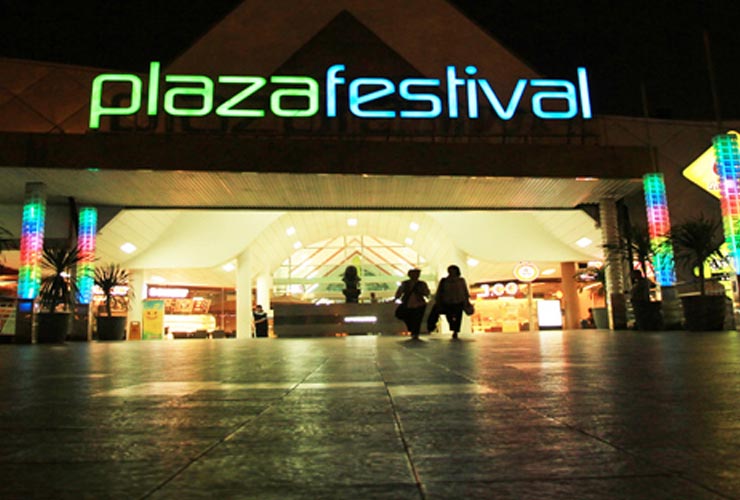 Plaza Festival